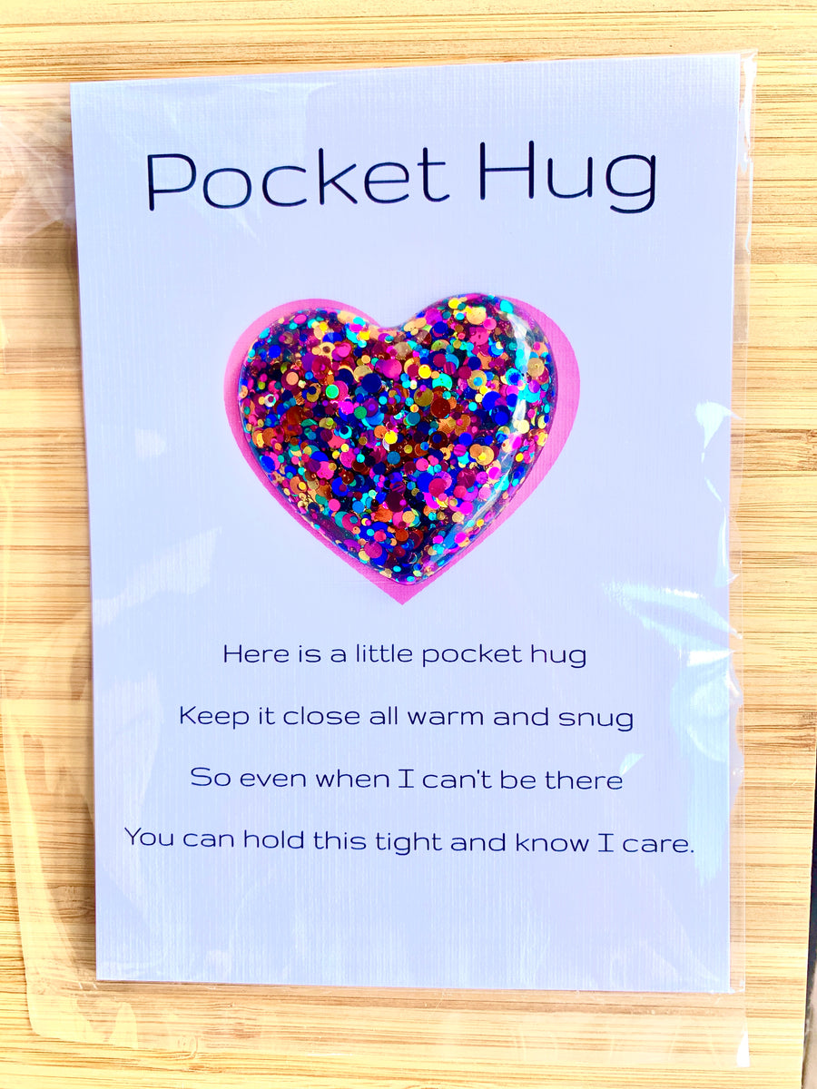 Bright Pocket Hug – Wharparilla Arts